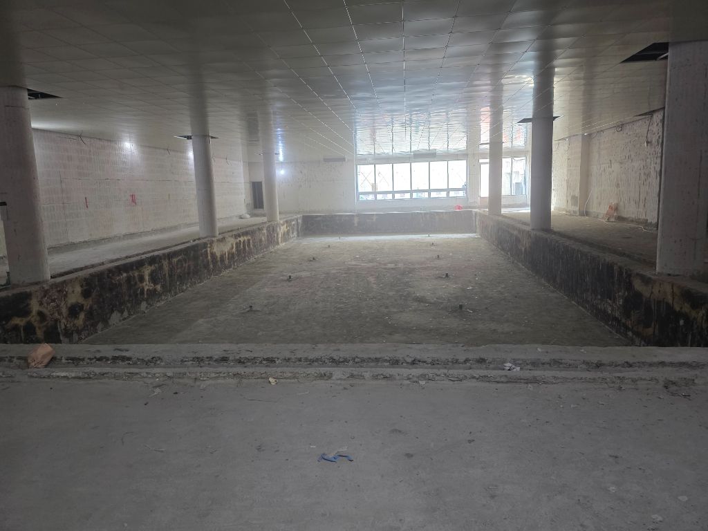 수영장 기존 상태 전경