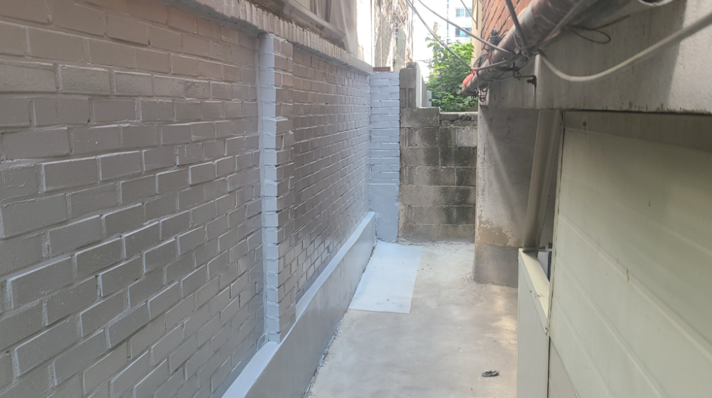 건물 담 코킹 및 도장 보수