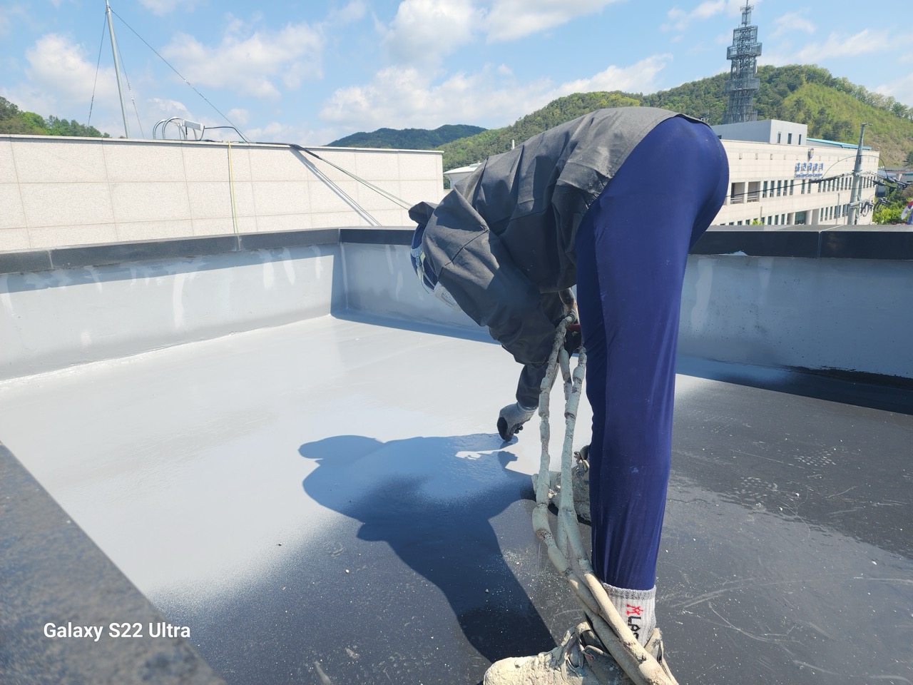 폴리우레아 스프레이 시공